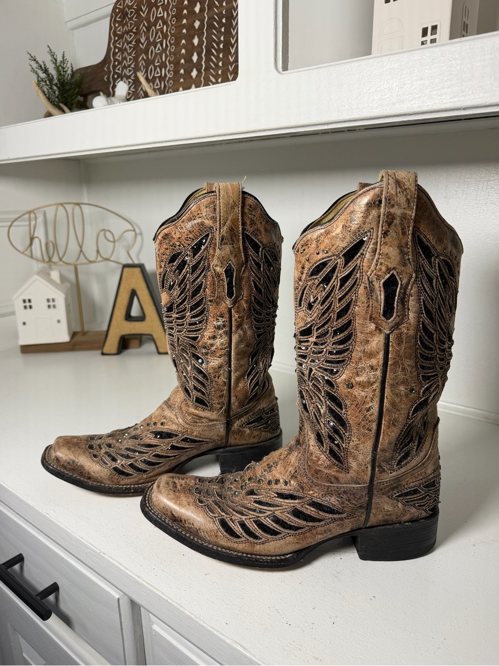 Corral Boots Womens 7.5M Brown Cutout Wing Cowboy Boots Studded Western Leather